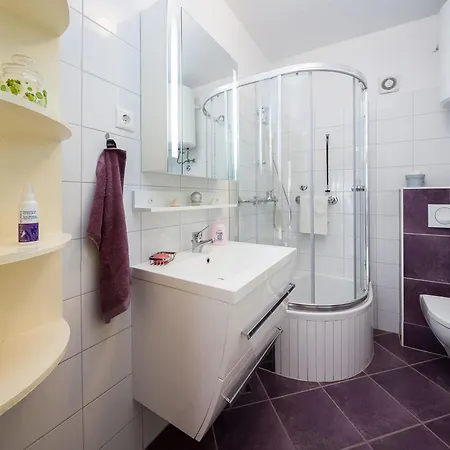 Comfortable And Fully Furbished Karolina In The Center Apartament Split