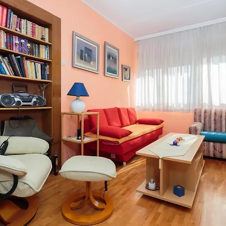 Comfortable And Fully Furbished Karolina In The Center سبليت